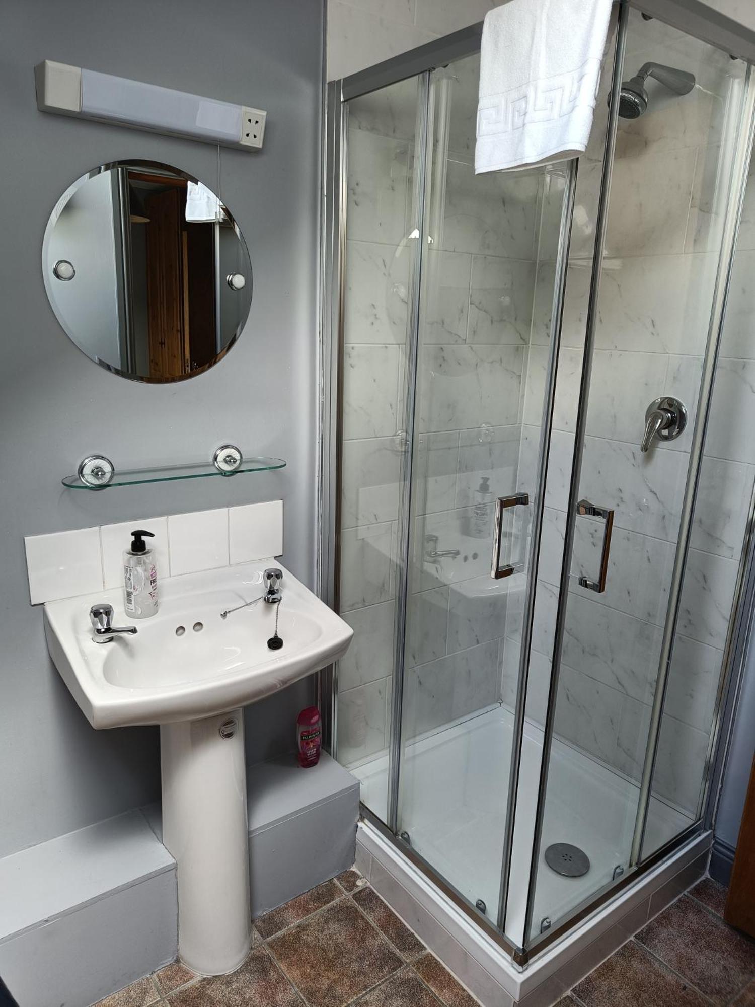 Dingle Town Center Apartment Szoba fotó